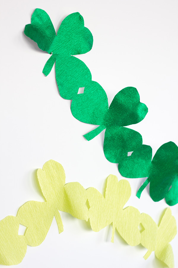 DIY Giant Shamrock Streamers