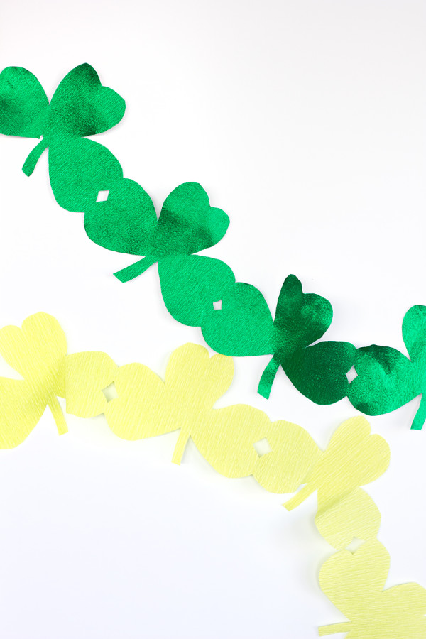 DIY Giant Shamrock Streamers