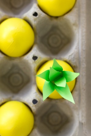 DIY Pineapple Easter Eggs