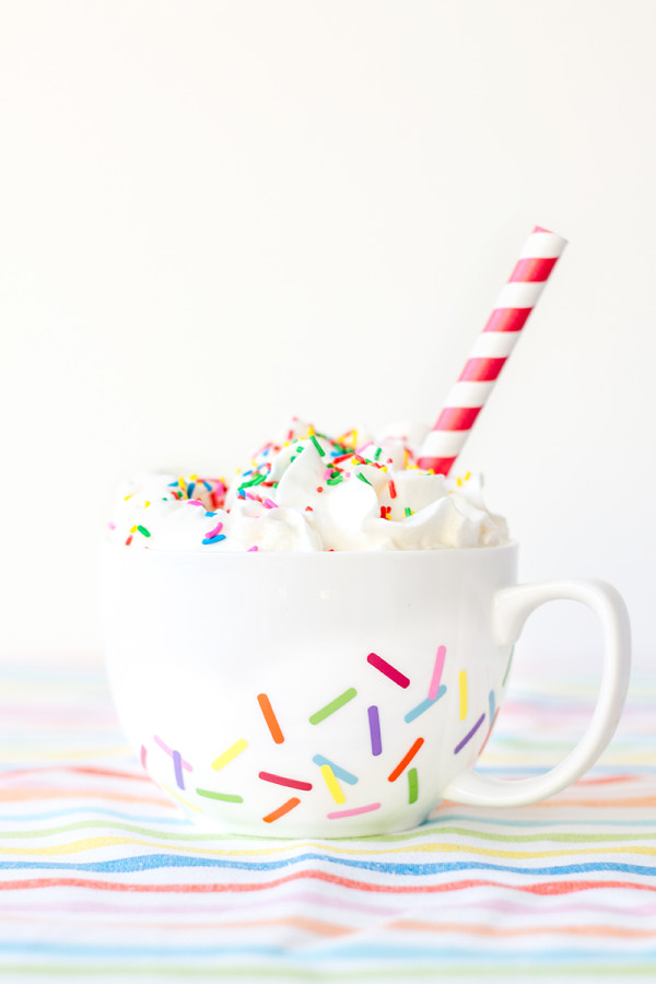 DIY Sprinkle Mugs