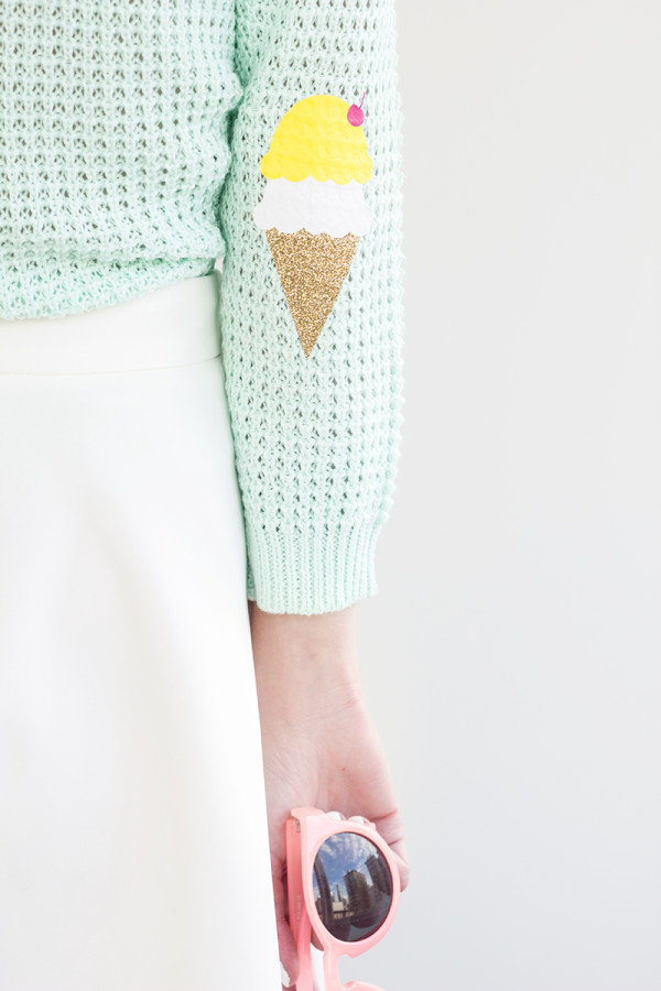 How To Make A Crochet Elbow Patch For Your Sweater