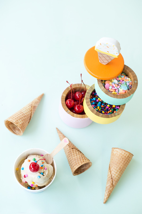 DIY Ice Cream Caddy