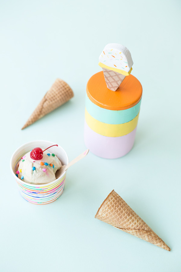 DIY Ice Cream Caddy