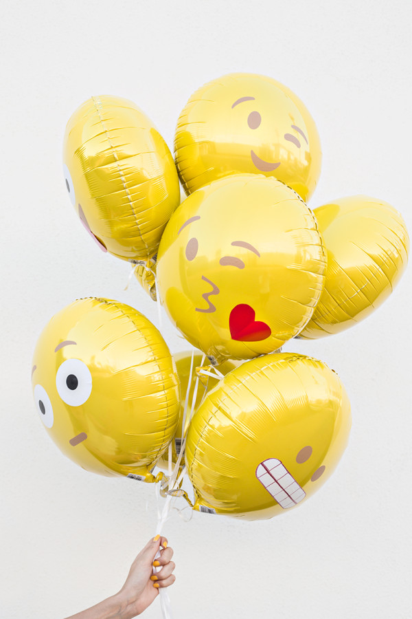 emoji balloons