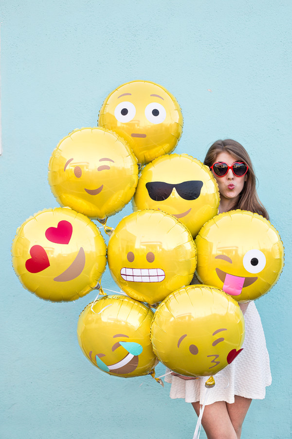 Balloon and Emoji