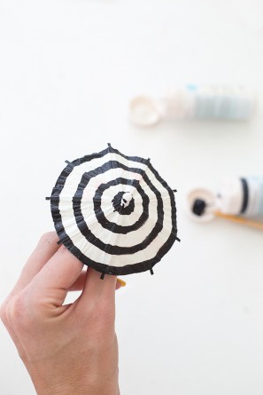 DIY Striped Drink Umbrellas