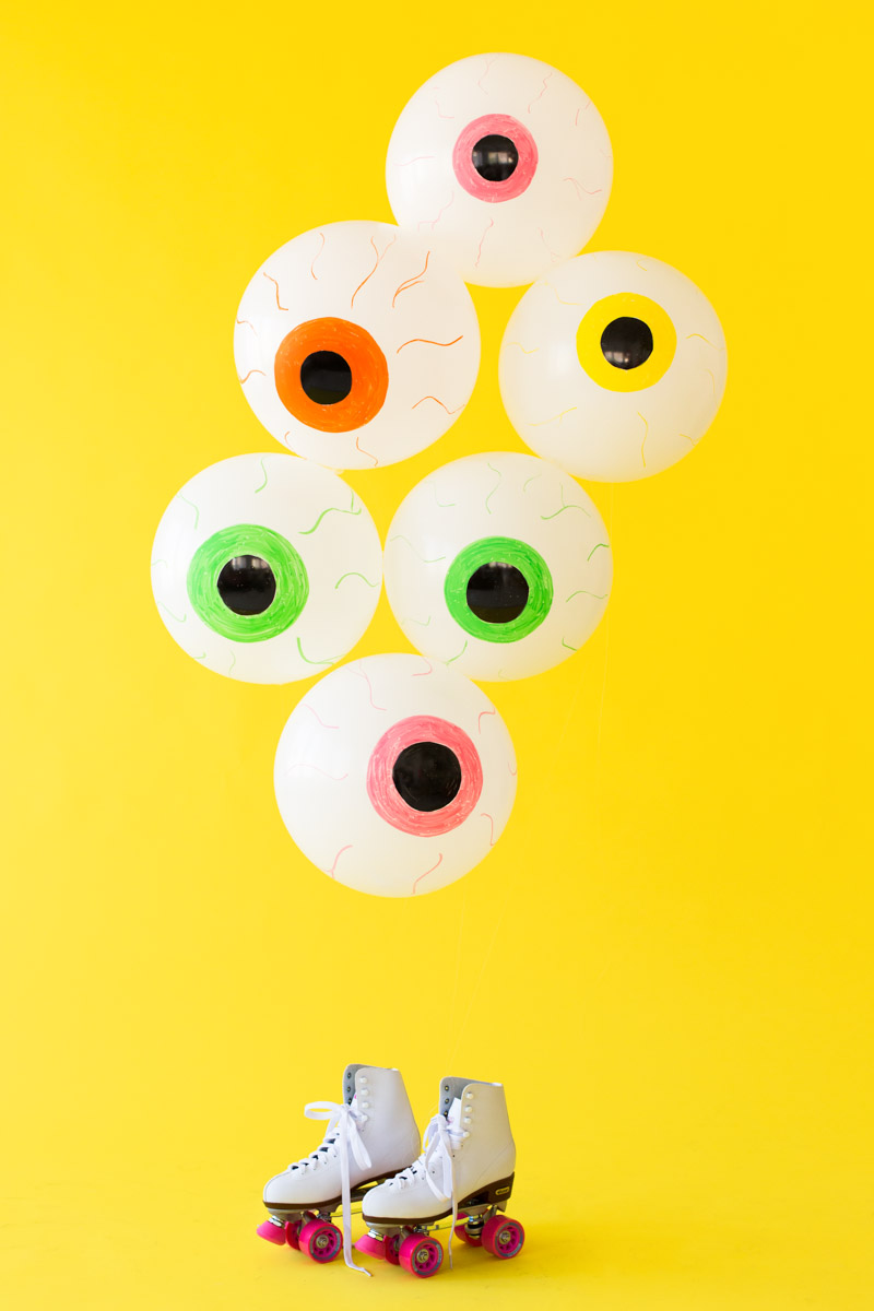 DIY Eyeball Balloons