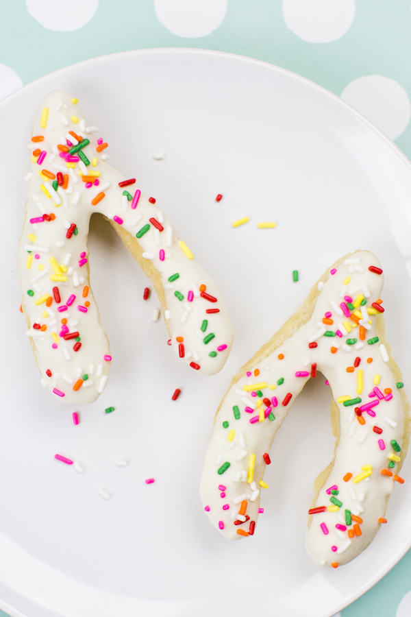 Wishbone donuts with sprinkles 