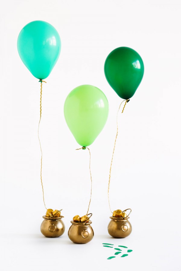 DIY Pot of Gold Balloon Surprise