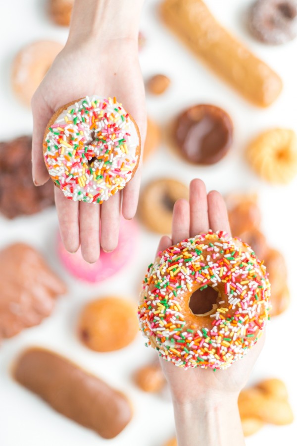 A Guide To Donuts: Raised vs Cake