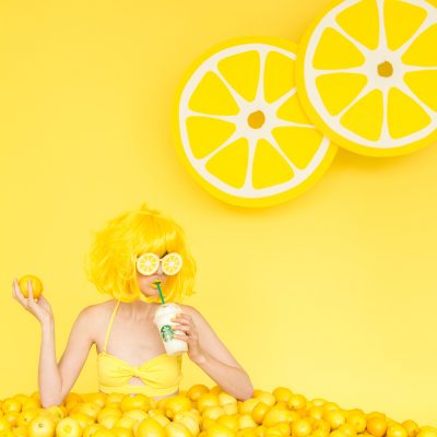 When Life Gives You Lemons: DIY Lemon Photo Booth