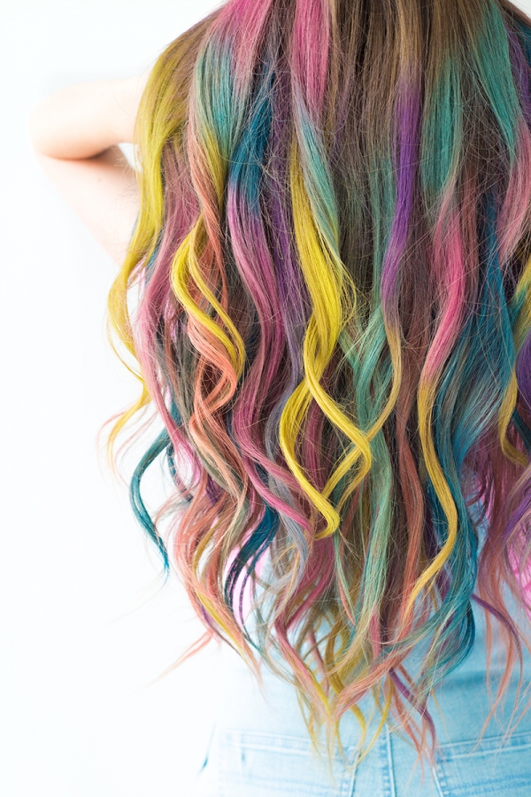 Rainbow wavy hair