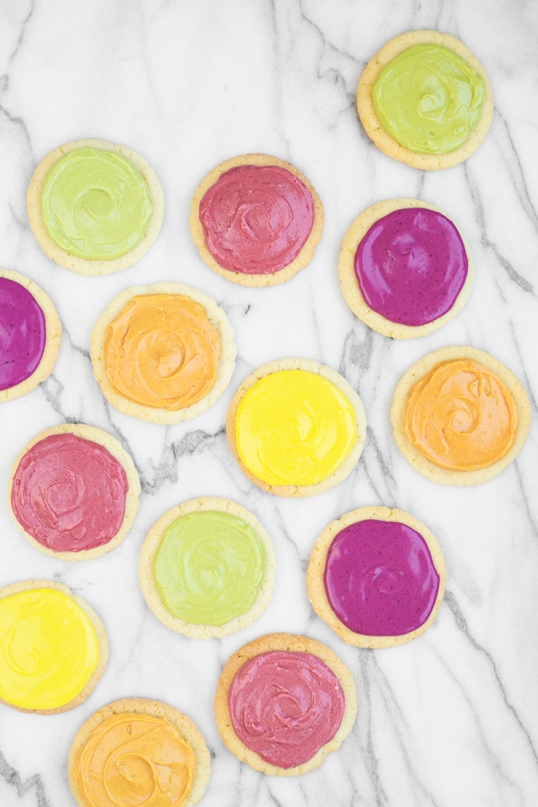 Cookies with colorful icing 