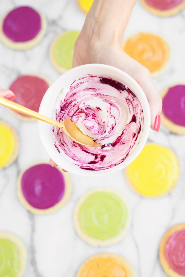 The Ultimate Guide to Making Vibrant Natural Dye Free Food Coloring &  Frosting! —