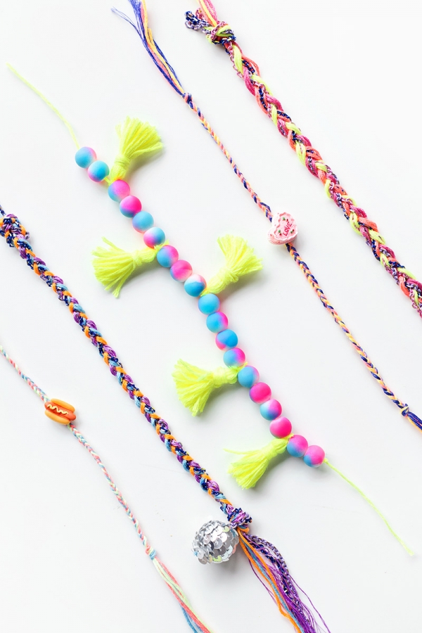 DIY Friendship Bracelet Step By Step Tutorial For Beginners | Eas… | Diy  friendship bracelets step by step, Friendship bracelets with beads, Diy  friendship bracelet