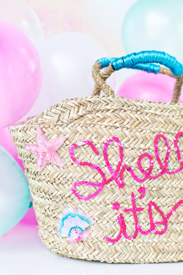 DIY Color-Changing Beach Bag ⋆ Sugar, Spice and Glitter