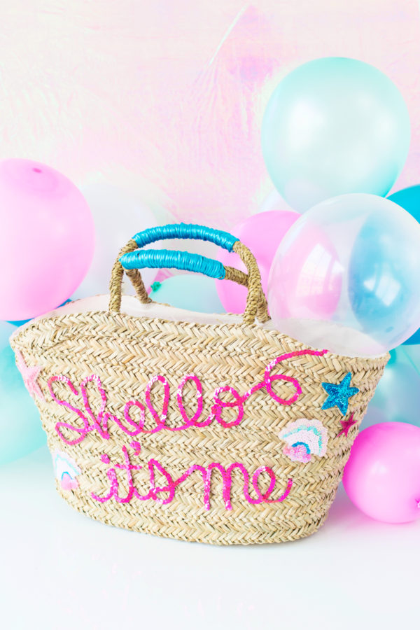 DIY Color-Changing Beach Bag ⋆ Sugar, Spice and Glitter