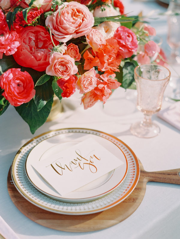 A plate and flowers