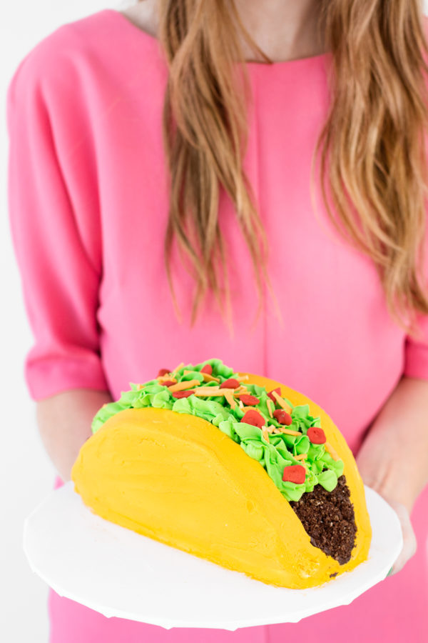 A cake that looks like a taco