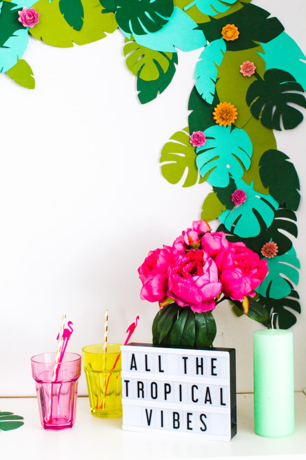 Tropical garland and flowers