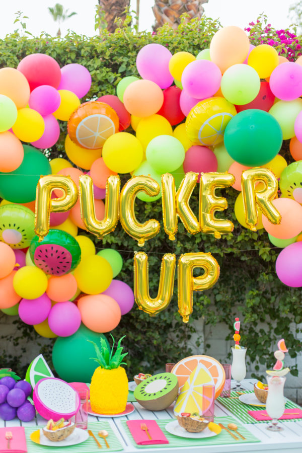 Balloons that say \"Pucker Up\"