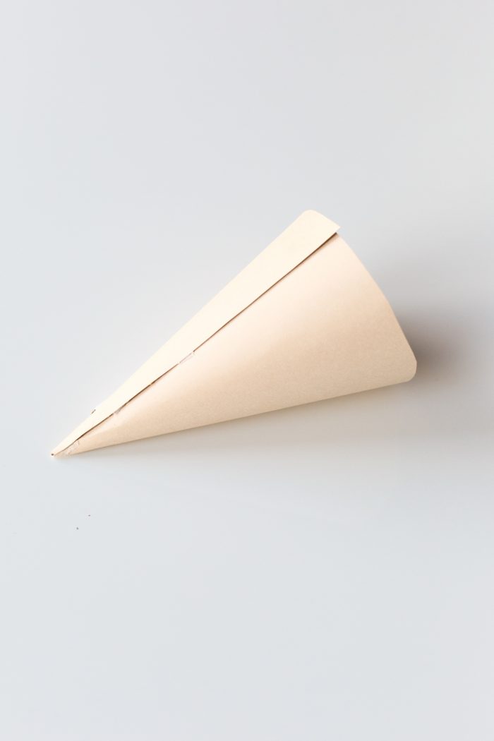 Paper triangle 
