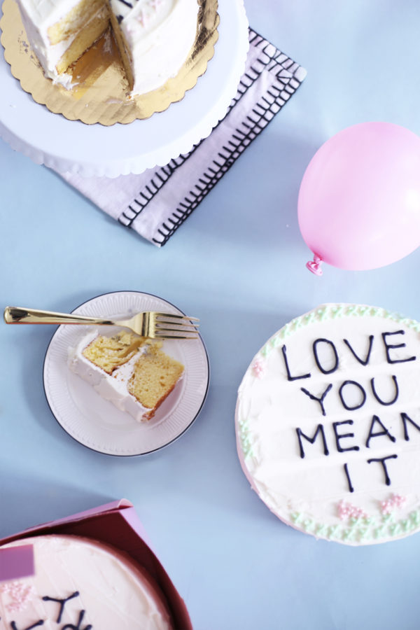 A cake and a balloon