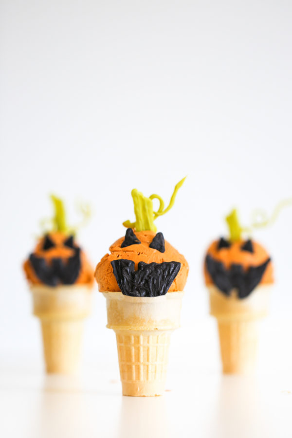 Jack-o-lantern pumpkin ice cream