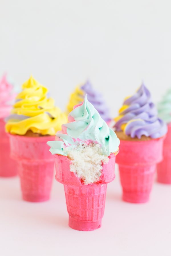 How To Make Colorful Ice Cream Cone Cupcakes