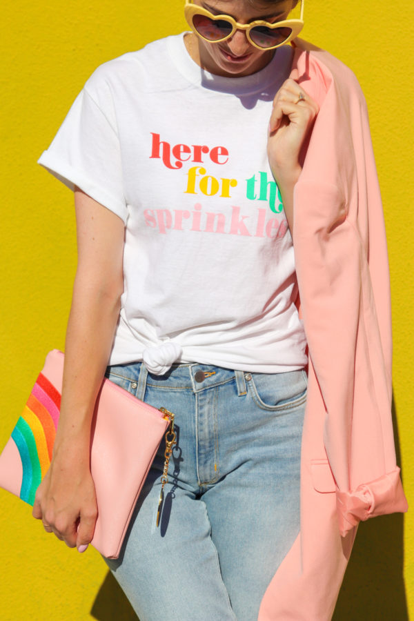 How To Tie A TShirt Two Easy Ways! Studio DIY