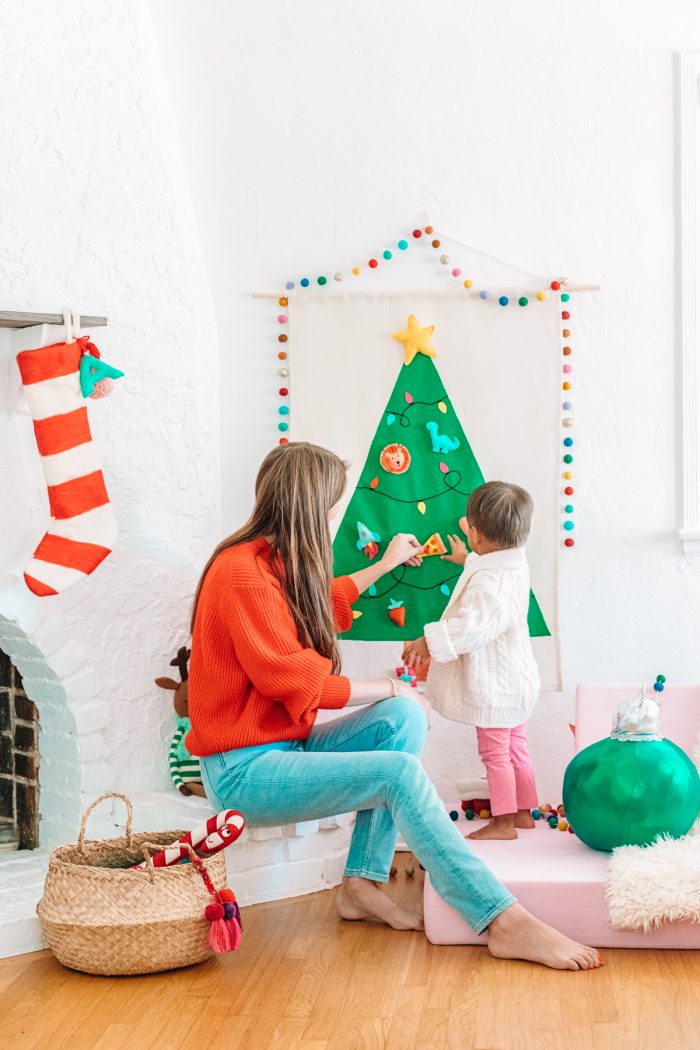 DIY Felt Christmas Tree Wall Hanging