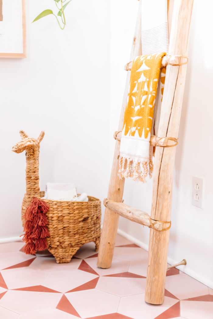 Bathroom Towel Ladder