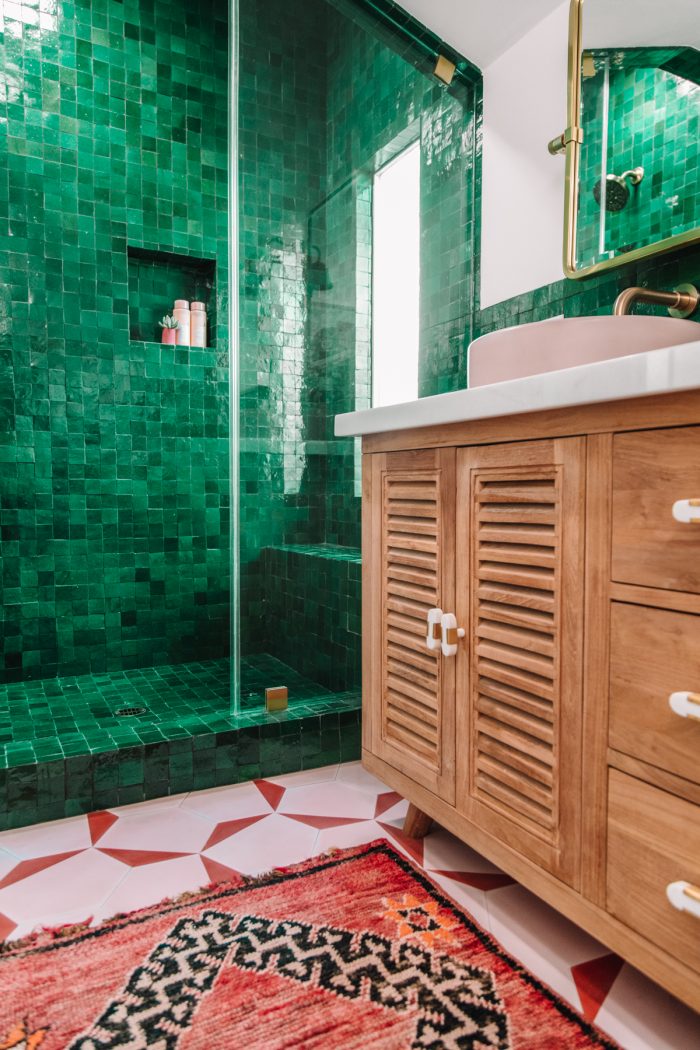 https://studiodiy.com/wp-content/uploads/2019/02/Mindwelling-Master-Bathroom-Reveal-9-700x1050.jpg