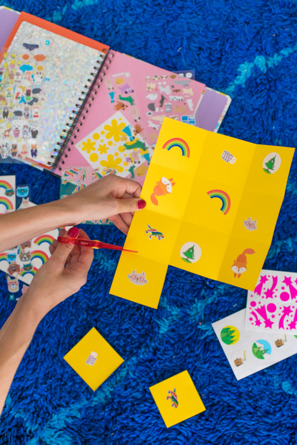 Free Toddler Activities: DIY Matching Game