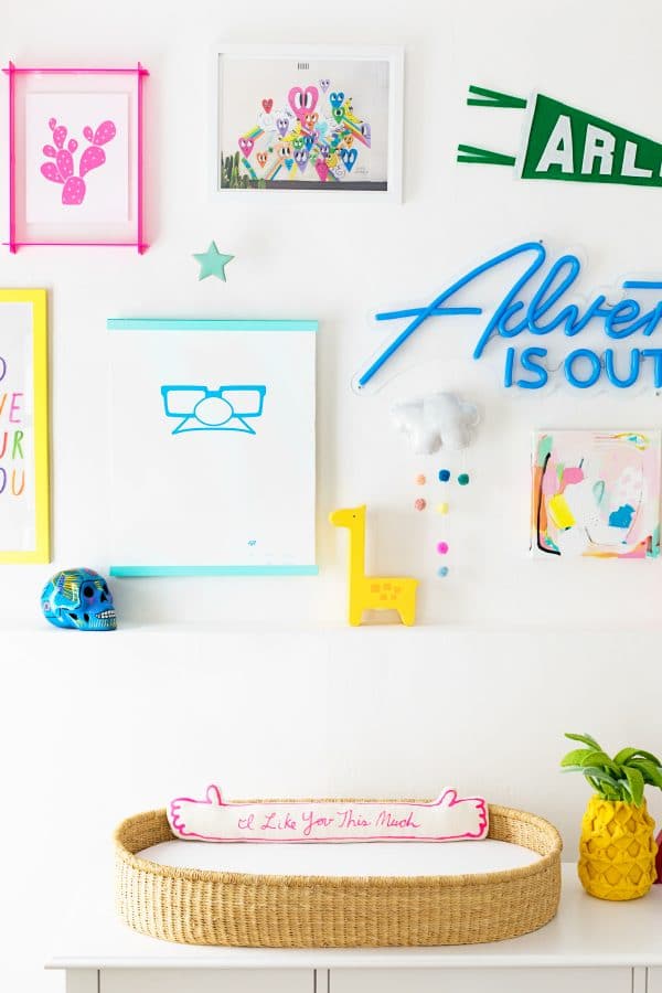 How To Make A Gallery Wall (A Guide To Selecting, Arranging + Hanging