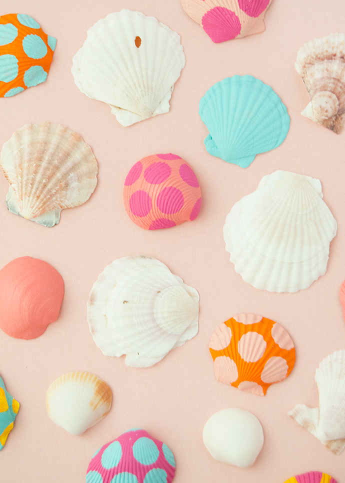 Painted seashells craft