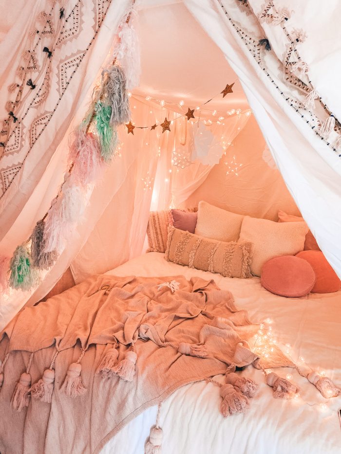 How To Make a Magical Tent (Like the one from The Holiday!)