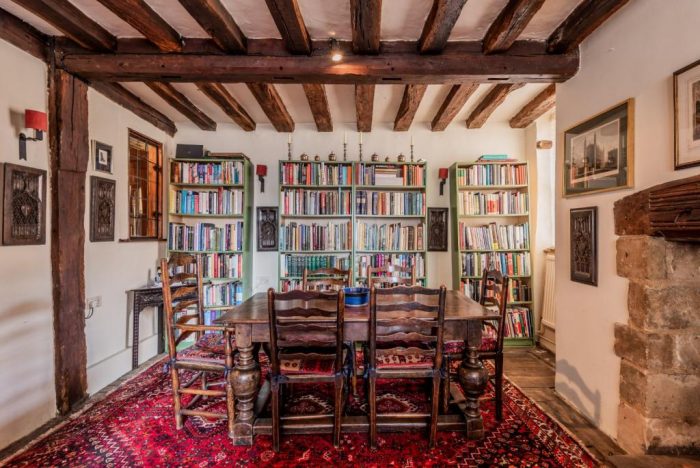 15th Century Freehold Townhouse Dining Room