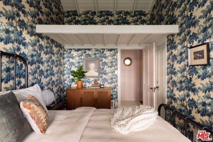 1940s Treehouse in Los Angeles Wallpapered Bedroom