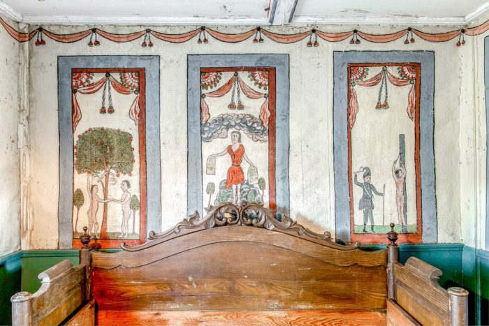 Dwelling House in Sweden 17th Century Murals