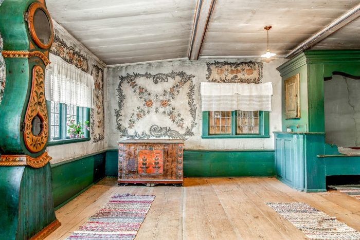 Dwelling House in Sweden with 17th Century Murals and Built Ins