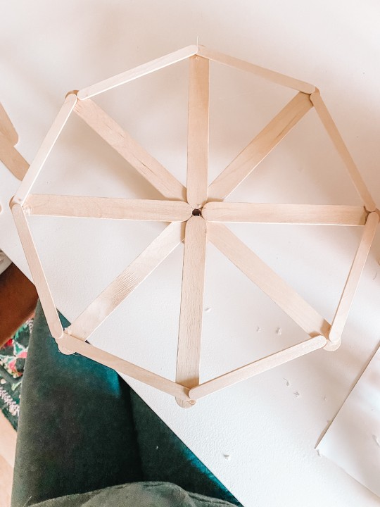 How To Popsicle Stick Ferris Wheel (+ Pixar PalARound) Studio DIY