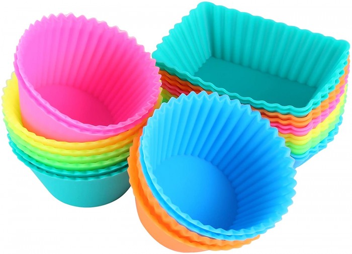 Colorful silicone cupcake liners
