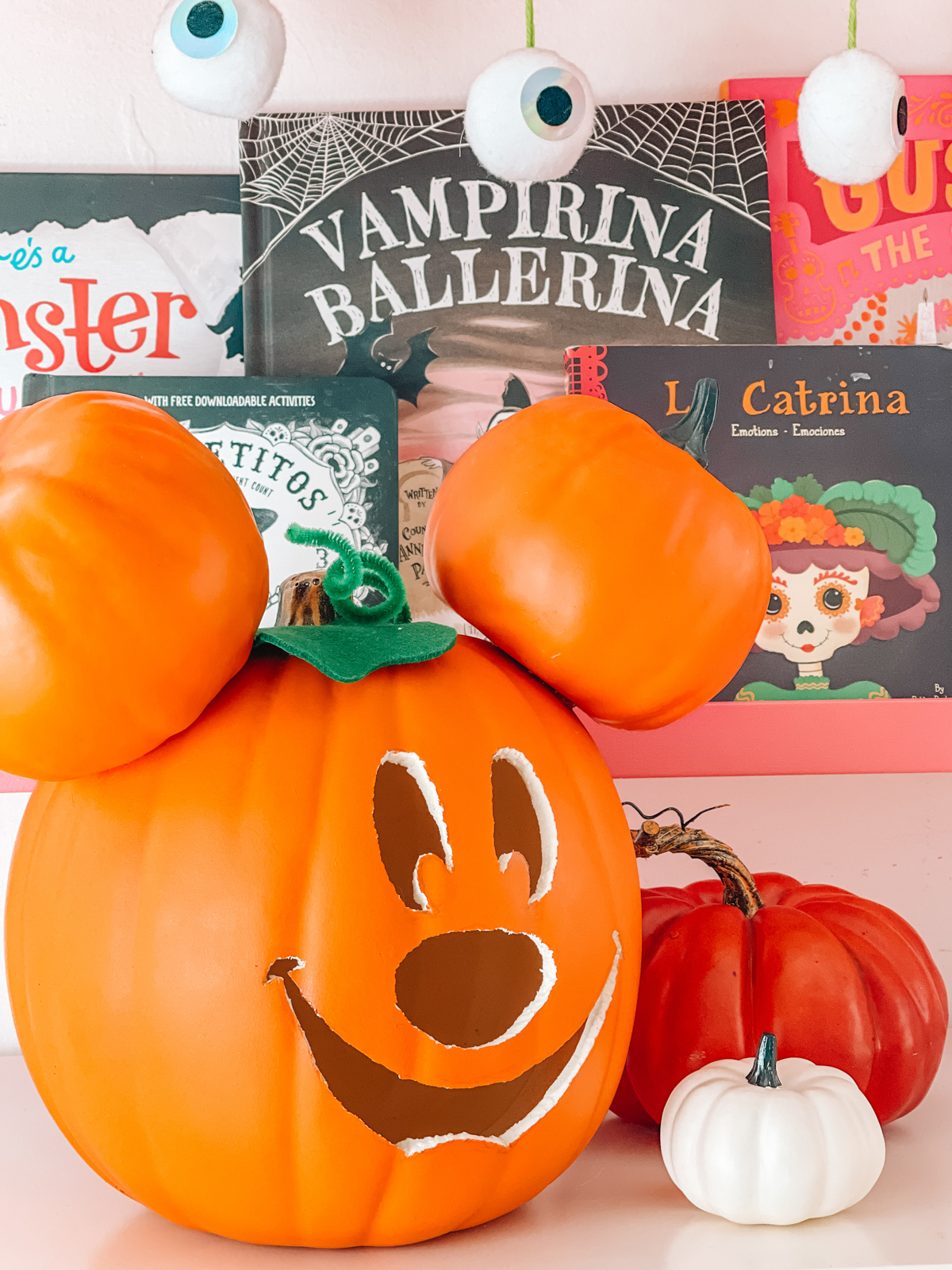 How To Make A Mickey Mouse Pumpkin - Studio DIY