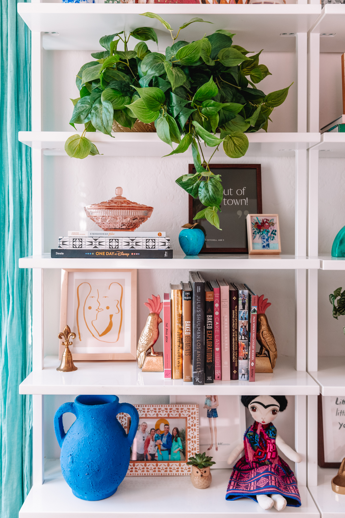 How To Style Bookshelves Studio DIY   Bookshelf Styling 1 