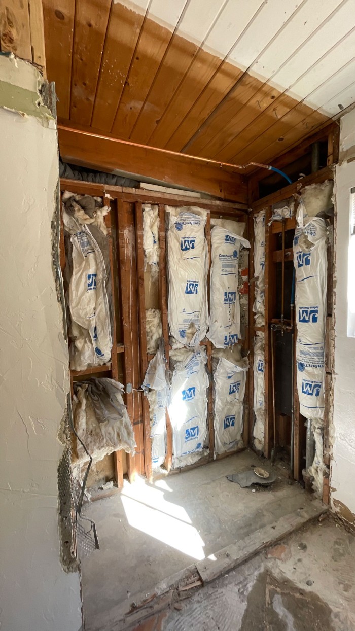 Exposed Ceilings in Bathroom Renovation