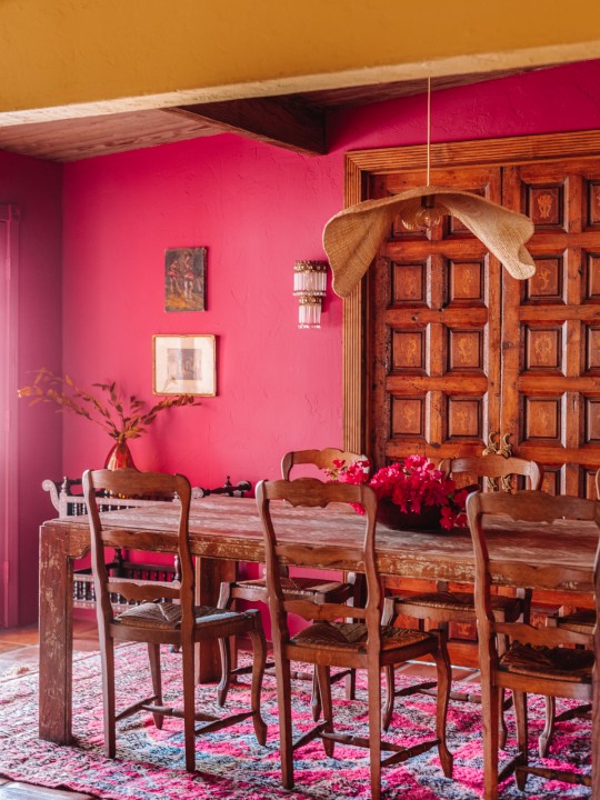 A Striking Magenta Pink Dining Room