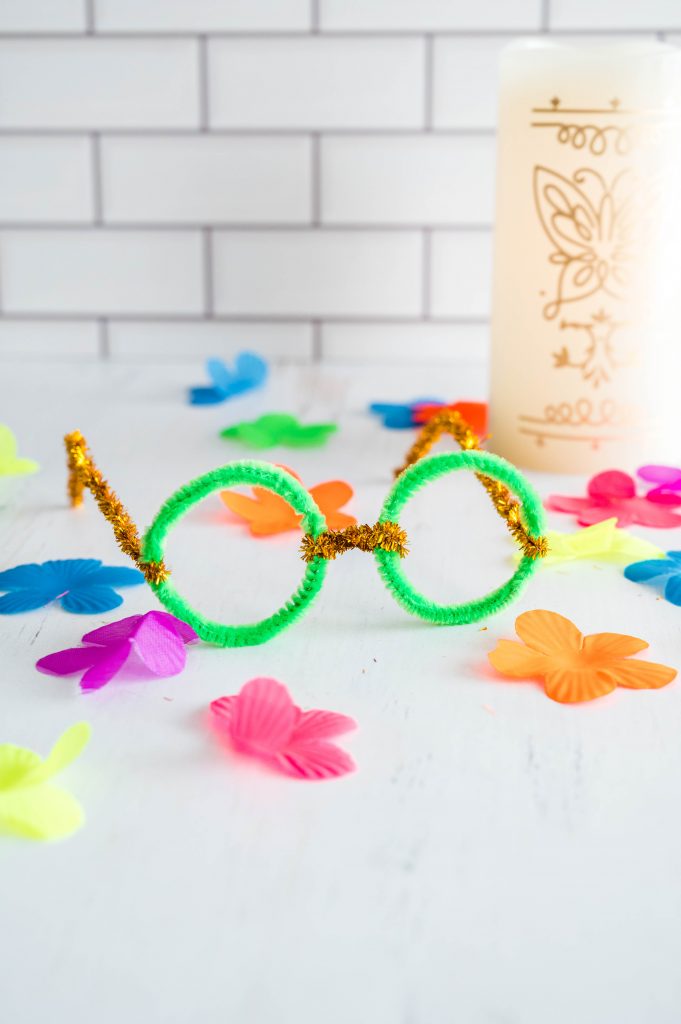 Encanto Mirabel Glasses - Disney Craft Ideas