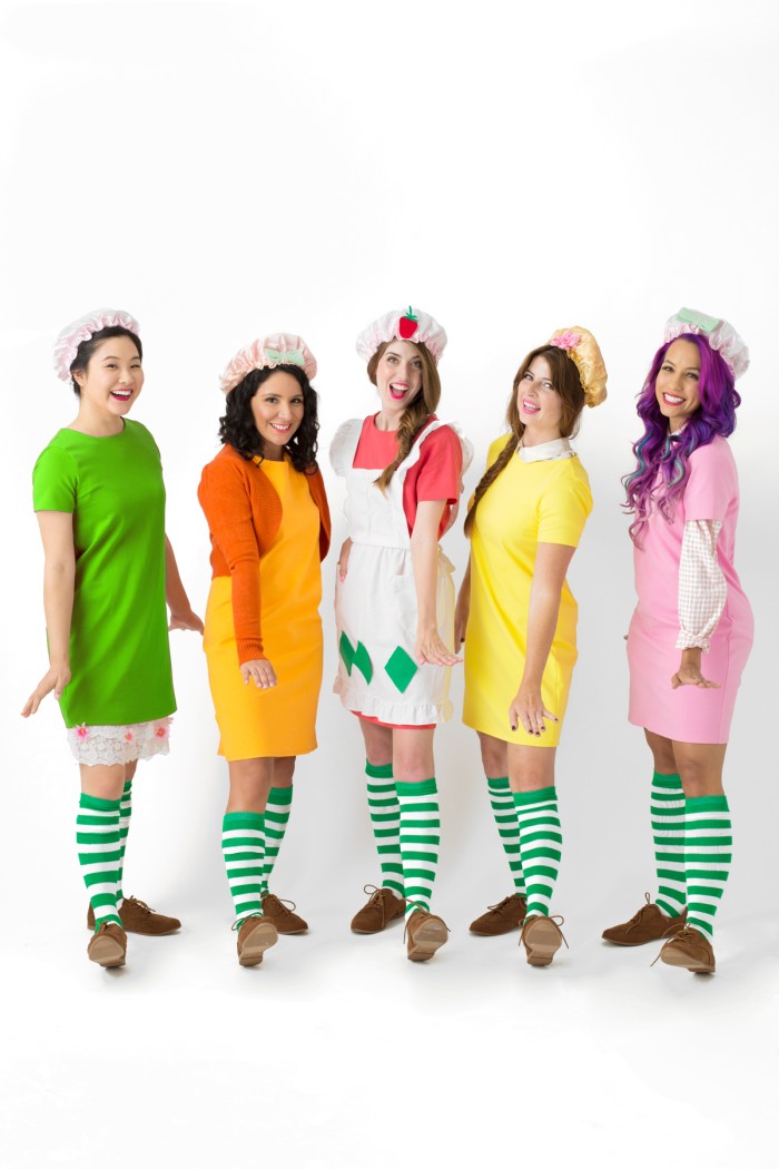 Group strawberry shortcake costume image.