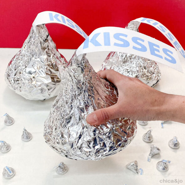 giant hershey kiss